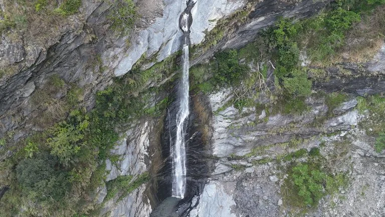 Meiyagu Waterfall 美雅谷瀑布